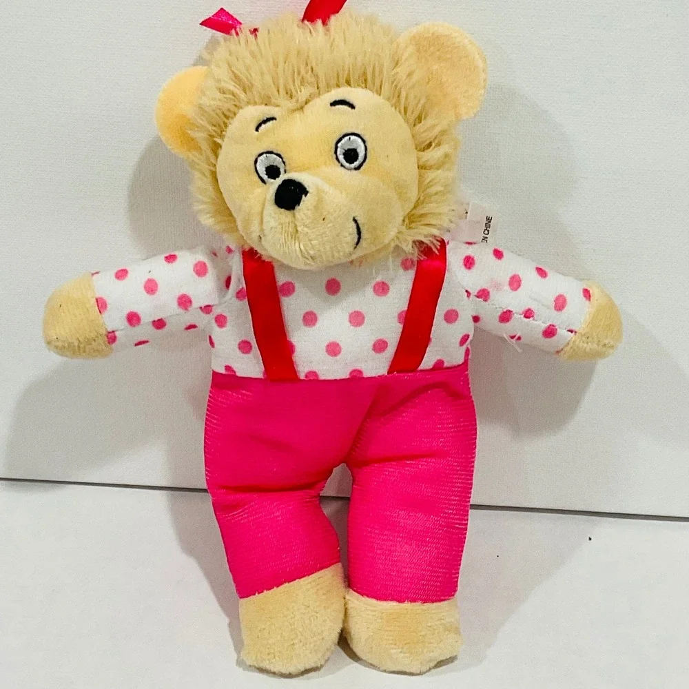 PBS KIDS Arthur DW Francine Buster Berenstein Sister brother papa mama plush lot